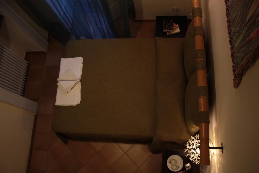 ナポリ ディモラ デイ ギガンティ Bed & Breakfast 部屋 写真